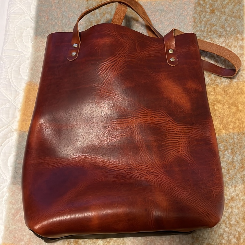 The Sassy Sparrow "Vienna" Leather Tote - Picture 14 of 16